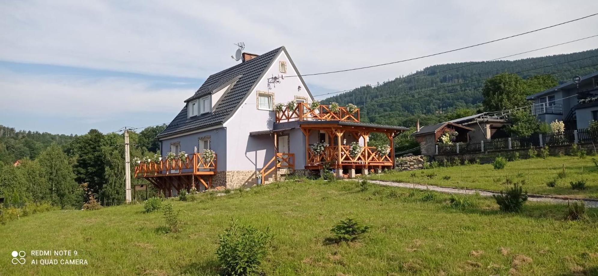 Villa Sowi Dom - Jugów Esterno foto